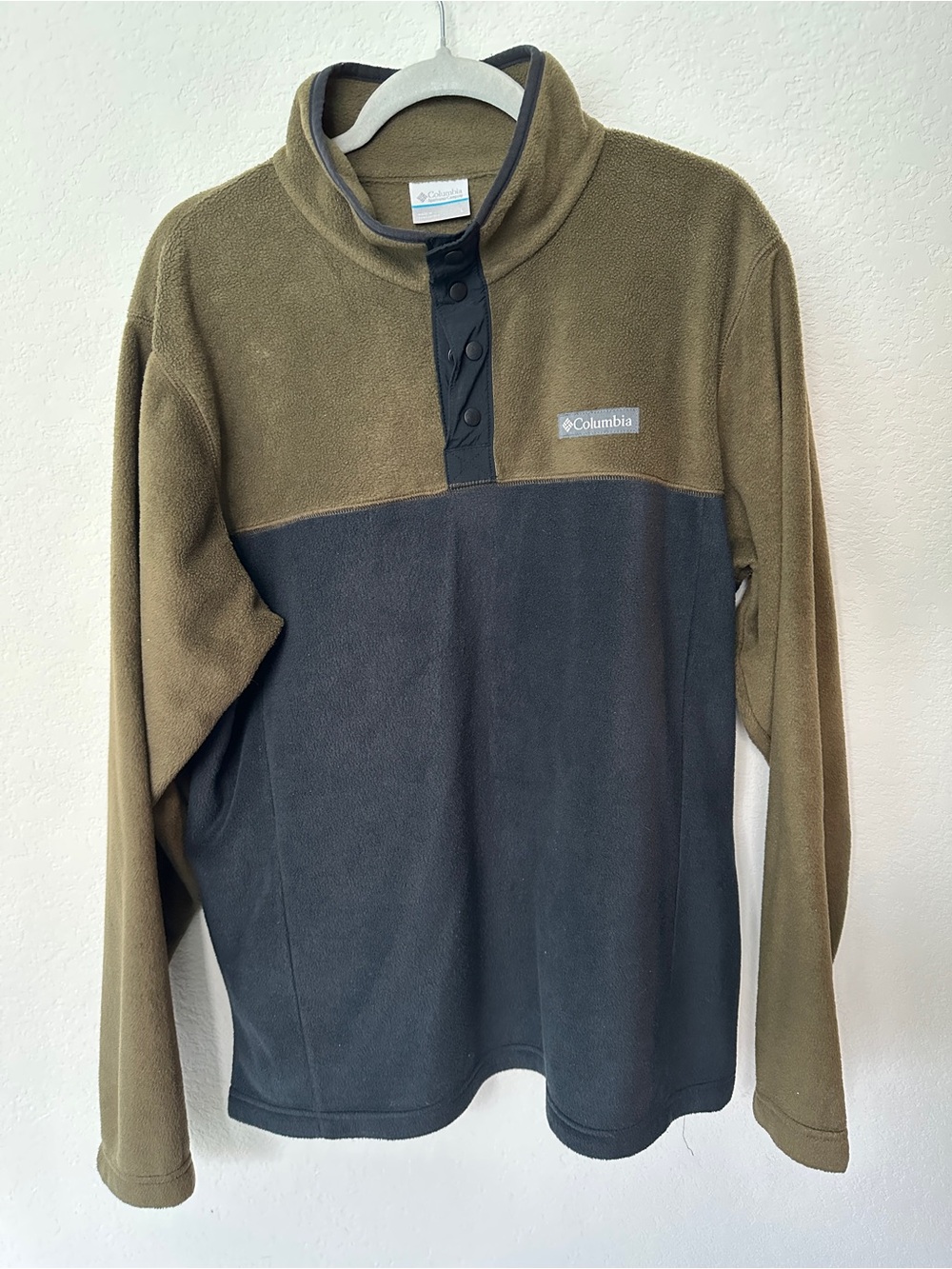 Columbia Olive & Charcoal Snap-Placket Fleece Pullover